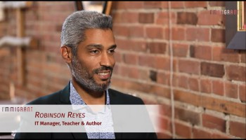 Interview with Robinson Reyes, IT Manager, Teacher & Author (Subtitles in Spanish)